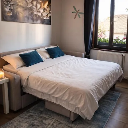 St Germain & Cosy Semesterbostad