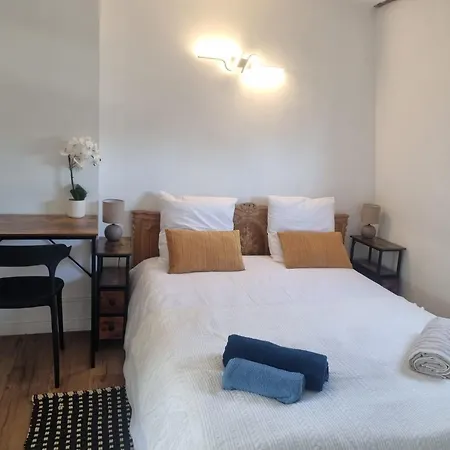 Semesterbostad St Germain & Cosy *